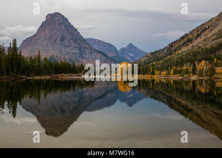 Beten See im Herbst, Glacier National Park, Montana Stockfoto