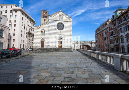 Genua (Genova), Italien, 05.MAI 2017 - Santo Stefano (Saint Stephen) Kirche im Stadtzentrum von Genua, Italien Stockfoto