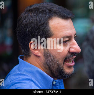 Genua (Genova), Italien, 23. Juni 2017 - Matteo Salvini, der Sekretär der Lega Nord im Wahlkampf für den Bürgermeister von Genua Stockfoto