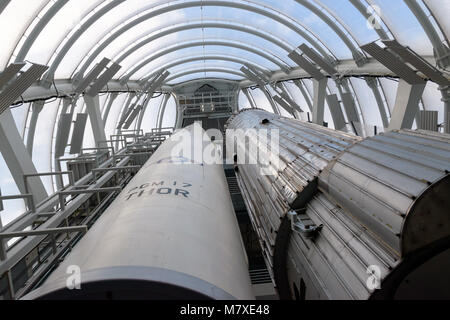 Die Thor und blauen Streifen Raketen auf Anzeige an das National Space Centre, Liecester, Großbritannien Stockfoto