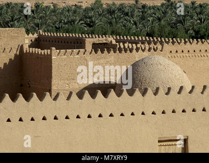 Häuser und Paläste aus lehmstein und Erde in Diriyya / Diriyah, der Heimat der Al Saud Dynastie in Saudi Arabien. Stockfoto