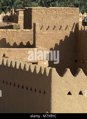 Häuser und Paläste aus lehmstein und Erde in Diriyya / Diriyah, der Heimat der Al Saud Dynastie in Saudi Arabien. Stockfoto