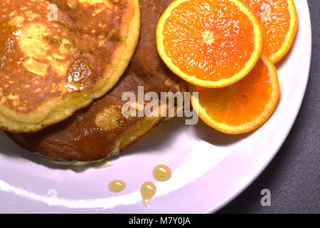 Süße hausgemachte Pfannkuchen, Frühstück scuzette frische Lebensmittel Stockfoto