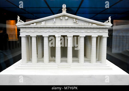 Athen - Griechenland -18-12-2016 - Akropolis Museum: Detaillierte Miniatur Modell des Parthenon auf der Akropolis, Athen Stockfoto
