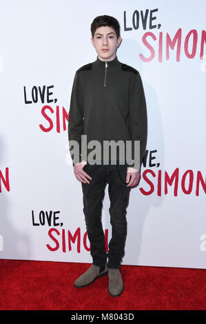 Los Angeles, Kalifornien, USA. 13 Mär, 2018. Mason Cook. '' Liebe, Simon'' Los Angeles Special Screening statt am Westfield Century City. Photo Credit: Birdie Thompson/AdMedia (Credit Bild: © Birdie Thompson/AdMedia über ZUMA Draht) Credit: ZUMA Press, Inc./Alamy leben Nachrichten Stockfoto