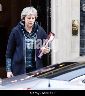 London, 14. März 2018 Der Premierminister Theresa May Blätter 10 Downing Street Credit Ian Davidson/Alamy leben Nachrichten Stockfoto