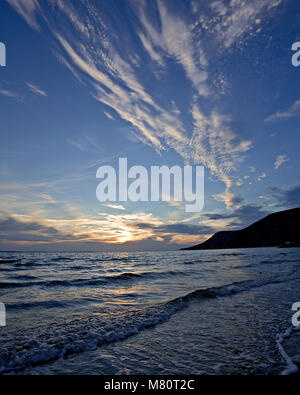 Sonnenuntergang über der Küste von Nordwales in Llandudno West Shore Stockfoto