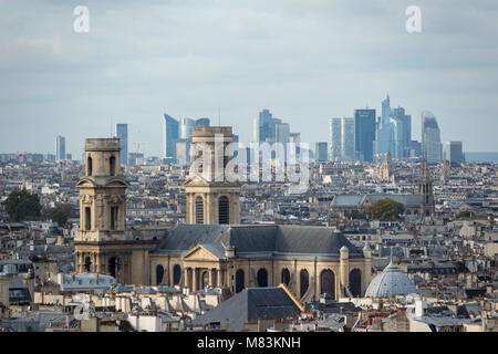 Blick auf die Kirche Saint-Sulpice, Paris, Frankreich vom Dach des Pantheon Stockfoto