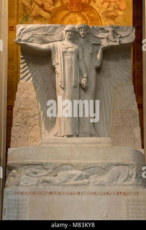 Skulptur mit Allegorien des Gedächtnisses und der Herrlichkeit zu unbekannten Toten des Ersten Wold Krieg von Henri Bouchard, 1924, das Pantheon, Paris, Frankreich Stockfoto