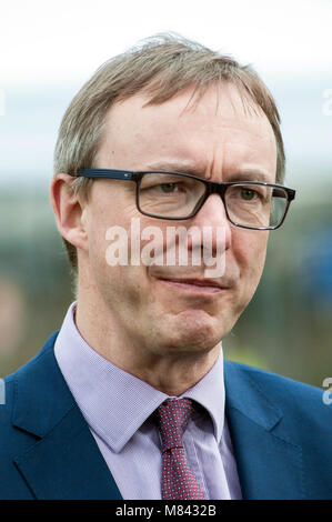 London, UK, 13/03/2018 Paul Gavin Johnson, Wirtschaftswissenschaftler, Experten kommentieren Philip Hammond's Spring Aussage bei den Häusern des Parlaments Stockfoto