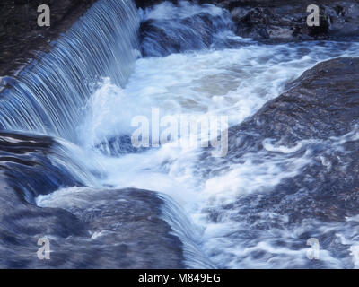 Über dem Wasserfall in Gayte Beck, Hawes, North Yorkshire Stockfoto