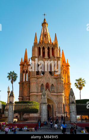 Die Kirche von La parroquia de san miguel arcangel, San Miguel de Allende, Guanajuato, Mexiko Stockfoto