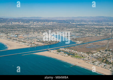 Luftaufnahme von Marina Del Rey und Playa Del Rey aera aus dem Flugzeug, Los Angeles, Kalifornien Stockfoto