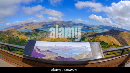 Schöne Panoramasicht auf Lyttelton Hafen- vom Christchurch Gondola Station an der Oberseite der Port Hills, Christchurch, Canterbury, Stockfoto