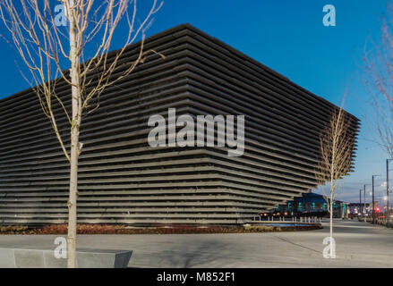 Die V&A design museum in Dundee ist eine Signatur Gebäude vom berühmten japanischen Architekten Kengo Kuma. Stockfoto