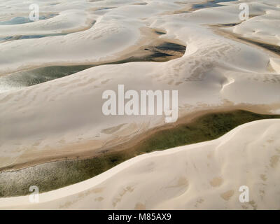 Schöne Antenne drone Ansicht von Lencois Maranhenses, Maranhao, Brasilien Stockfoto