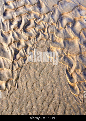 Eine Nahaufnahme eines komplizierten sand Muster auf Barmouth Beach, North Wales, UK. Stockfoto