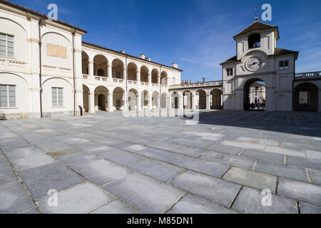 Eingang der Reggia di Venaria Reale, Italien Stockfoto