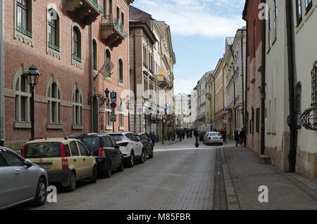 Krakau, Polen - 11. März 2018: die Straße von St. Anna. Auf der rechten Seite ist das Collegium Maius, der älteste Standort der Jagiellonen Universität. Stockfoto