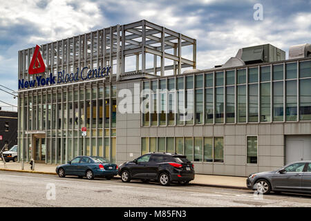 Blutspendezentrum in Long Island City, Queens, New York, USA Stockfoto