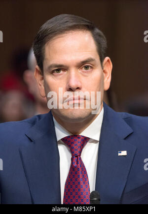 Washington, USA. 14. März, 2018. United States Senator Marco Rubio (Republikaner für Florida) bezeugt vor den US-Senatsausschuss auf die Justiz während der 'eine Aufsicht Anhörung der Parklandschaft schießen und legislativen Vorschläge zu prüfen Schule Sicherheit" auf dem Capitol Hill in Washington, DC am Mittwoch, 14. März 2018 zu verbessern. Credit: MediaPunch Inc/Alamy leben Nachrichten Stockfoto