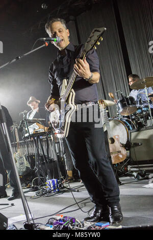 Mailand Italien. 14. März 2018. Die amerikanische Band CALEXICO führt live auf der Bühne im Alcatraz in "Der rote Faden, der uns hält, Tour 2018 "Credit: Rodolfo Sassano/Alamy leben Nachrichten Stockfoto