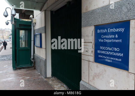 Moskau, Russland. 14. März 2018. Ein Schild an der britischen Botschaft in Moskau. Der britische Premierminister Theresa May hat Großbritannien angekündigt ist 23 Russische Diplomaten über die Vergiftung des ehemaligen russischen Militär Intelligence Officer Sergei Skripal in Salisbury zu vertreiben. Credit: Victor Vytolskiy/Alamy leben Nachrichten Stockfoto