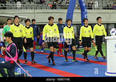 Ajinomoto Stadion, Tokio, Japan. 14 Mär, 2018. Schiedsrichter, 14. MÄRZ 2018 - Fußball: 2018 J.-Liga YBC Levain Cup Gruppe ein Match zwischen FC Tokyo 1-0 Albirex Niigata an Ajinomoto Stadion, Tokio, Japan. Credit: yohei Osada/LBA SPORT/Alamy leben Nachrichten Stockfoto