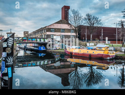 Reflexionen von Hackney Wick Stockfoto