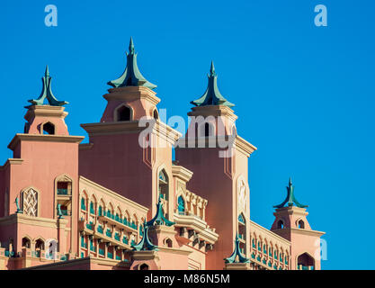 Atlantis The Palm Hotel der Luxusklasse, die künstliche Insel Palm Jumeirah, Dubai, Vereinigte Arabische Emirate Stockfoto