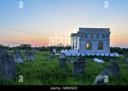 Friedhof der Baal Schem Tow', der Gründer der chassidischen jüdischen Bewegung. In Medzhybizh, Ukraine. Stockfoto