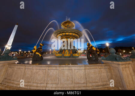 Brunnen, Place De La Concorde, Paris, Frankreich Stockfoto