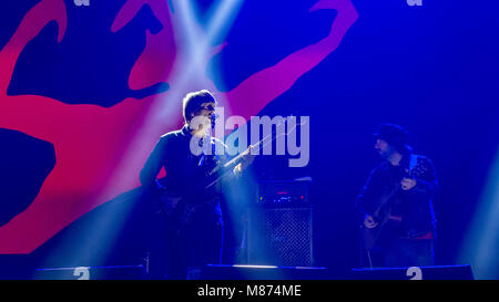 Echo & Bunnymen Spielen auf der Hauptbühne am siegreichen Festival 2016, Fareham, Hampshire Stockfoto