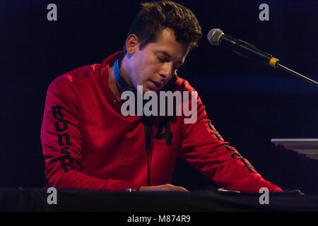 Mark Ronson spielen das Schloss Stadium an der siegreichen Festival 2016, Fareham, Hampshire Stockfoto