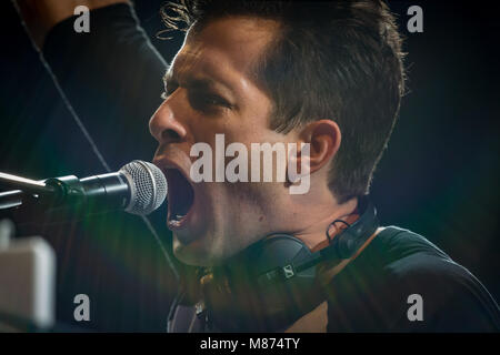 Mark Ronson spielen das Schloss Stadium an der siegreichen Festival 2016, Fareham, Hampshire Stockfoto