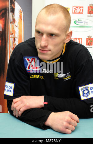 Warschau, Pommern/Ostsee/Polen - 2006/11/21: Krzysztof Diablo Wlodarczyk, professioneller Boxer in der Pressekonferenz vor dem IBF Cruiserweight Titel Kampf gegen Stev Stockfoto