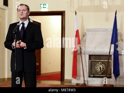 Warschau, Pommern/Ostsee/Polen - 2007/11/27: Donald Tusk, polnischer Ministerpräsident und Führer der Bürgerplattform PO während einer schrankpresseanweisung Stockfoto