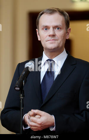 Warschau, Pommern/Ostsee/Polen - 2007/11/27: Donald Tusk, polnischer Ministerpräsident und Führer der Bürgerplattform PO während einer schrankpresseanweisung Stockfoto