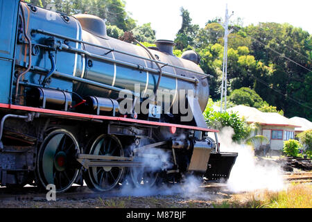 Alte Dampflokomotive in Kota Kinabalu, Malaysia Stockfoto