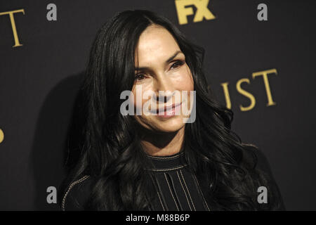 New York City. 14 Mär, 2018. Famke Janssen an der FX Networks' 'Trust' New York Screening im Florence Gould Hall am 14. März 2018 in New York City. | Verwendung weltweit/picture Alliance Quelle: dpa/Alamy leben Nachrichten Stockfoto