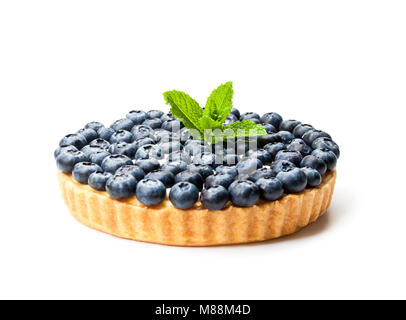 Blueberry tart isoliert auf weißem Hintergrund Stockfoto