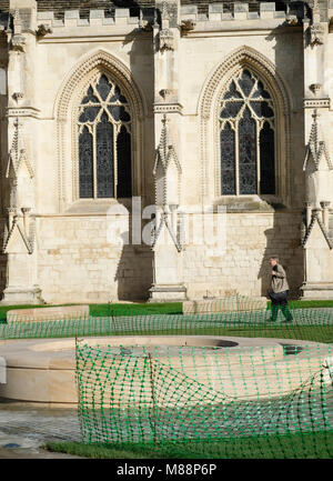 Die Kathedrale von Gloucester einschließlich Wiederherstellung und Erhaltung laufende Arbeiten Stockfoto