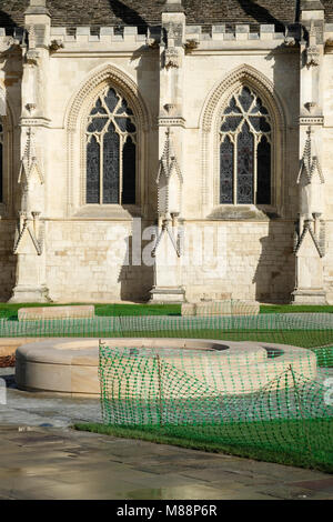 Die Kathedrale von Gloucester einschließlich Wiederherstellung und Erhaltung laufende Arbeiten Stockfoto