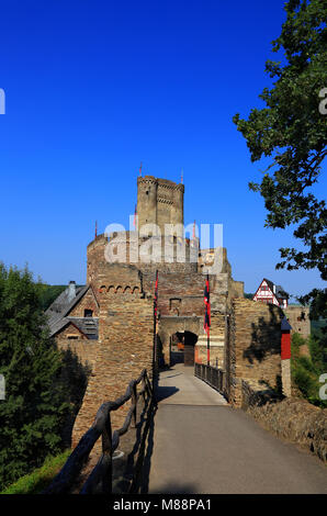 Schloss Ehrenburg, Brodenbach, Kreis Mayen-Koblenz, Rheinland-Pfalz, Deutschland, Europa. Stockfoto