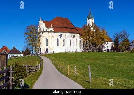 Wieskirche (Wieskirche) in den Alpen, UNESCO-Weltkulturerbe, Bayern, Deutschland Stockfoto