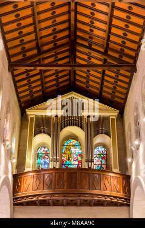 Israel, Nazareth, dem Altar auf der oberen Ebene der Kirche St. Joseph in der Basilika der Verkündigung Compound. im Jahr 1914 gebaut. Die Höhlen in Th Stockfoto