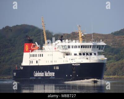 Caledonian MacBrayne's MV Finlaggan am Fährhafen Kennacraig Ankunft auf der Halbinsel Kintyre in Argyll and Bute. Stockfoto