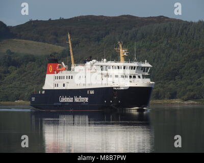 Caledonian MacBrayne's MV Finlaggan am Fährhafen Kennacraig Ankunft auf der Halbinsel Kintyre in Argyll and Bute. Stockfoto