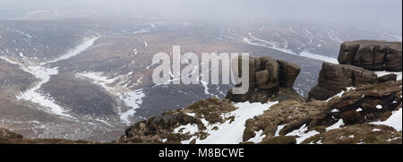 Boxhandschuhe am Rande, Kinder Scout Stockfoto