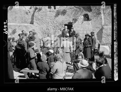 Ostern Morgen beim Gartengrab, April 9, 1939. Grüße an die Service LOC 18419 matpc. Stockfoto